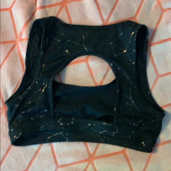 Sports bra - Picture 2 of 3